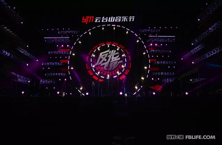 探索最新DJ网站，2019年的音乐潮流前沿阵地